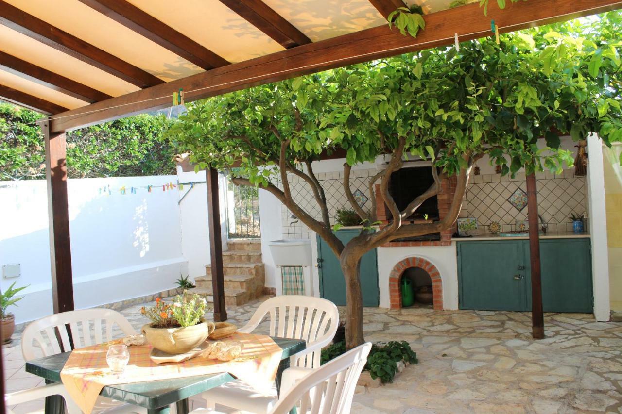 Monolocale Da Mariolina Apartment Macari Luaran gambar